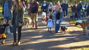 Howl-O-Ween Parade